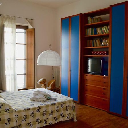 Suites Piazza Umberto فيغناكاستريسي المظهر الخارجي الصورة