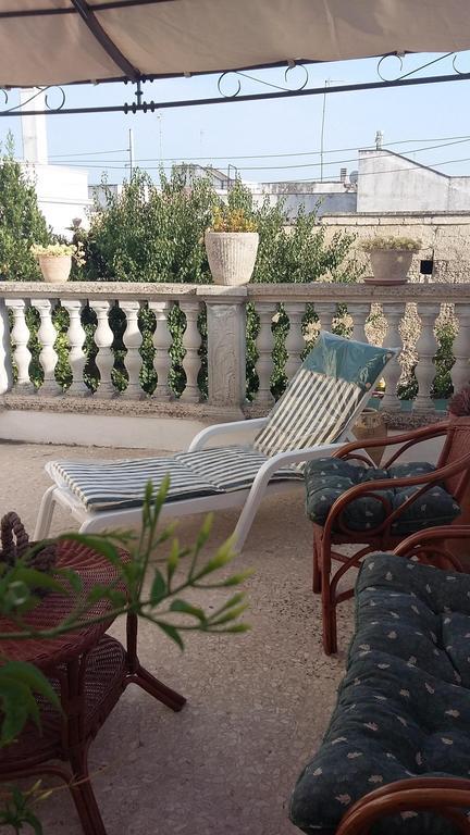 Suites Piazza Umberto فيغناكاستريسي المظهر الخارجي الصورة
