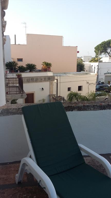 Suites Piazza Umberto فيغناكاستريسي المظهر الخارجي الصورة