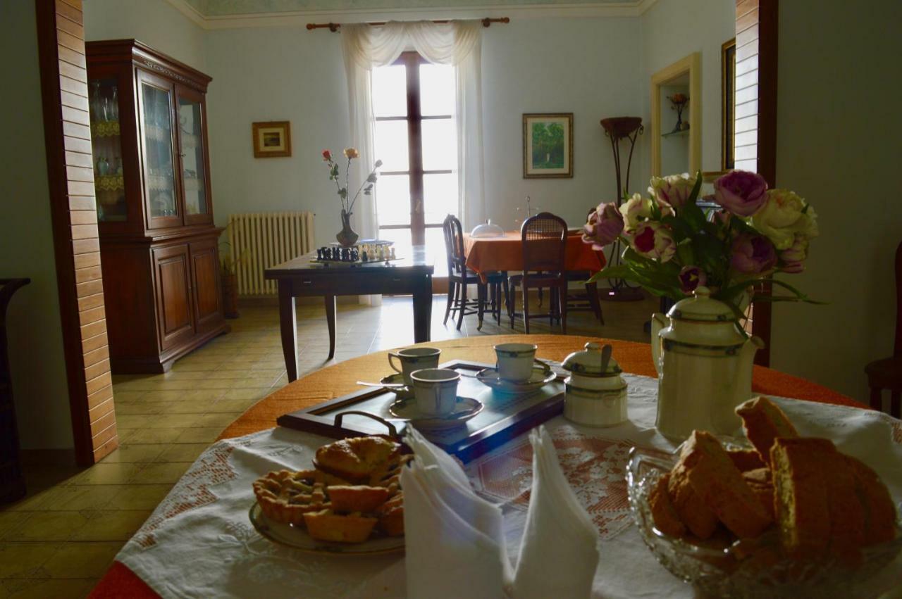 Suites Piazza Umberto فيغناكاستريسي المظهر الخارجي الصورة